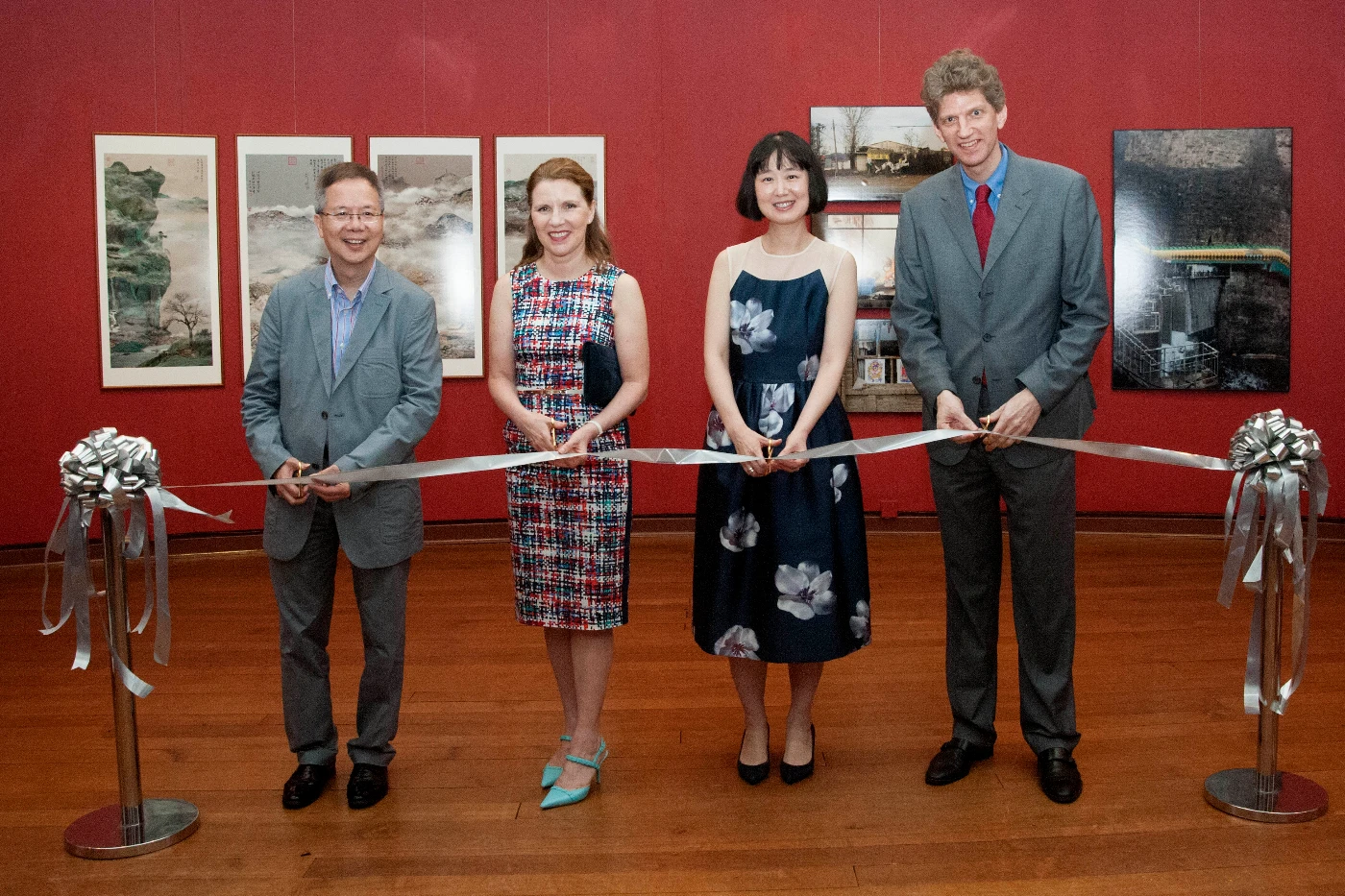 Painted Ceramics: Contemporary Treasures by Jingdezhen’s National Masters from the Lamda Foundation -- Reinterpreting Porcelain Decoration