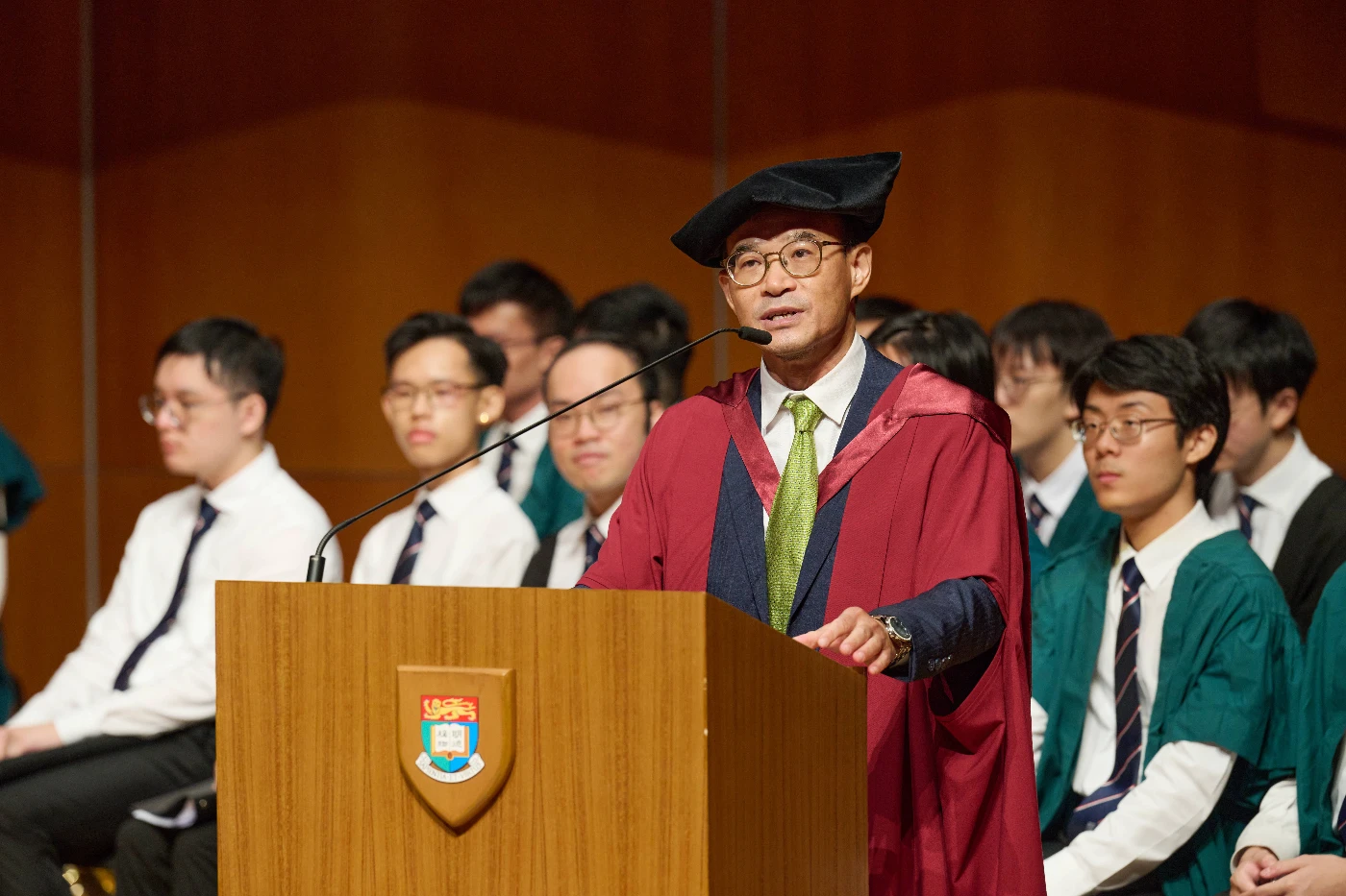 學生事務長謝樹基教授