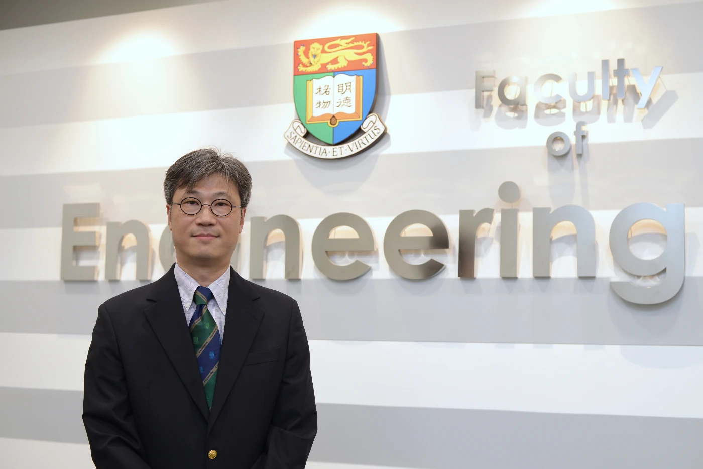 HKU Engineering Professor Alfonso Ngan receives the prestigious Guanghua Engineering Science and Technology Prize from the Chinese Academy of Engineering