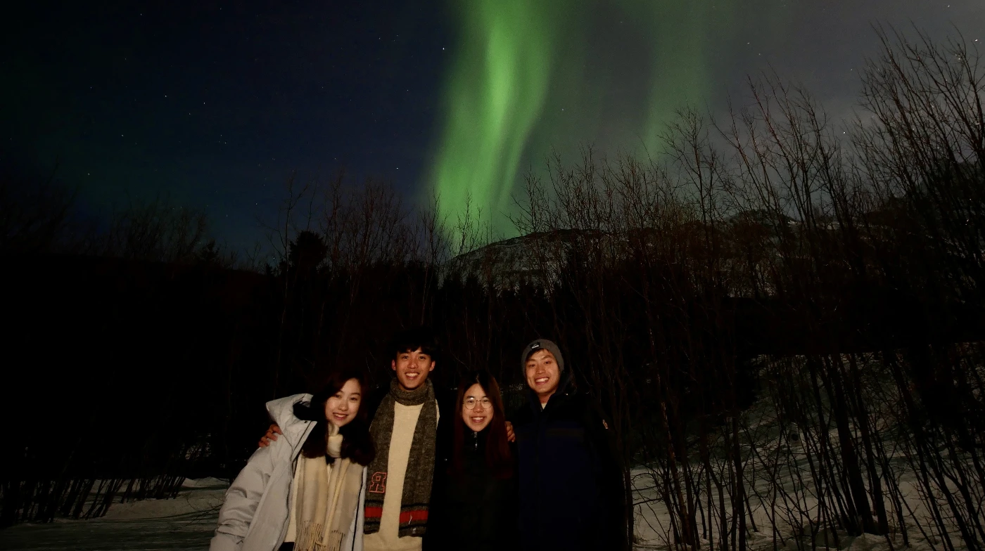 During his time in the US, Kyle maintained a great balance between academics and extracurricular experiences. He actively participated in a range of campus activities and travelled extensively with friends to broaden his horizons.