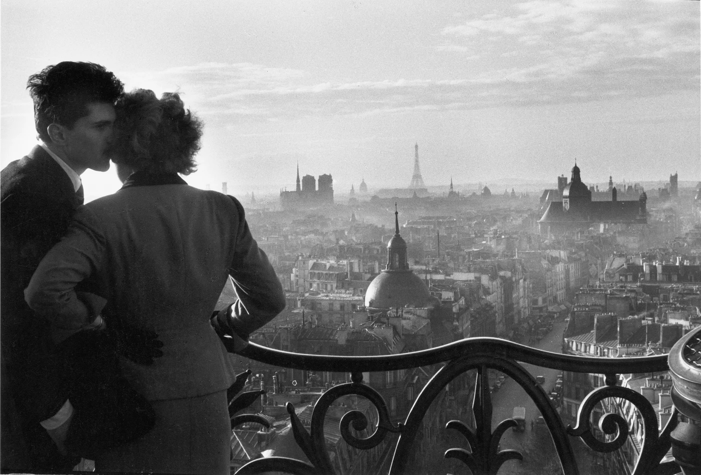 The Beauty of everyday life <br>
From Paris to Venice: A photographic journey by Willy Ronis