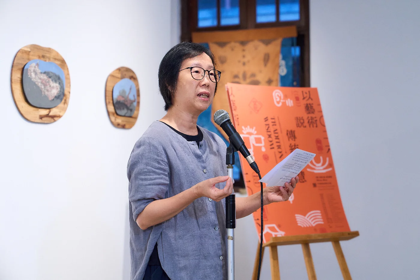 Curator and artist-mentor Rachel Cheung shares her experience of conducting in-depth field research in Lai Chi Wo with emerging artists.