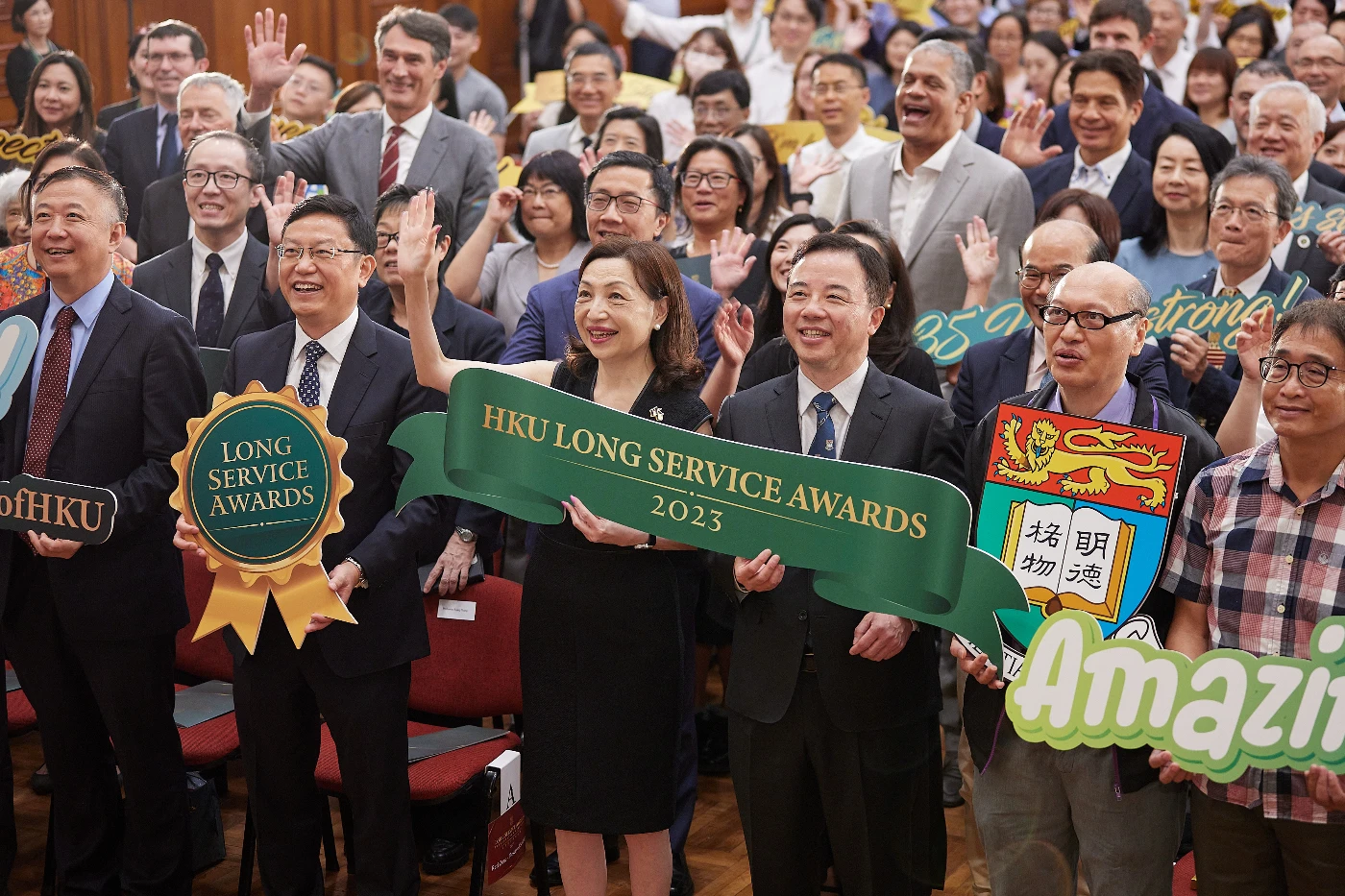 HKU holds Long Service Awards Presentation Ceremony to recognise over 220 staff members