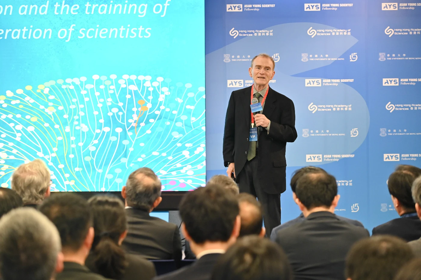 Professor Randy SCHEKMAN, laureate of the 2013 Nobel Prize in Physiology or Medicine, delivered a keynote speech at the 2025 Asian Young Scientist Fellowship (AYSF) Annual Conference (Photo provided by the Future Science Prize)