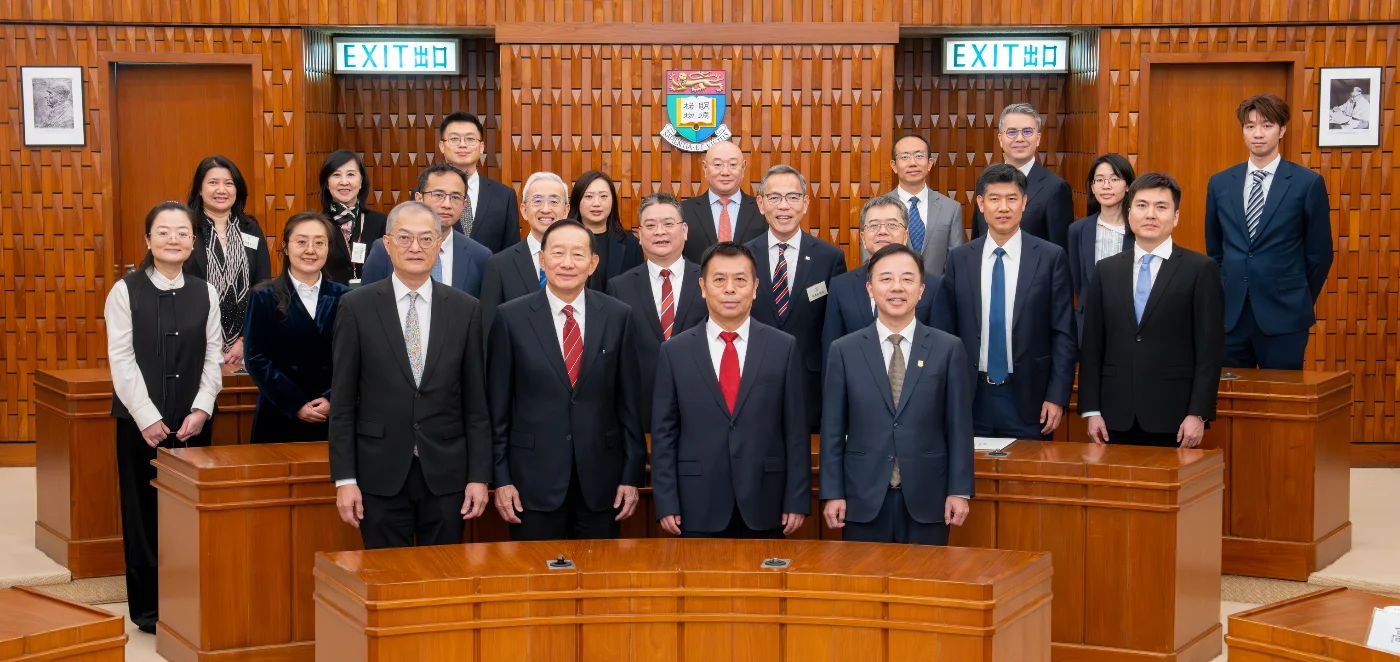 國家衞生健康委員會主任雷海潮率團訪問香港大學