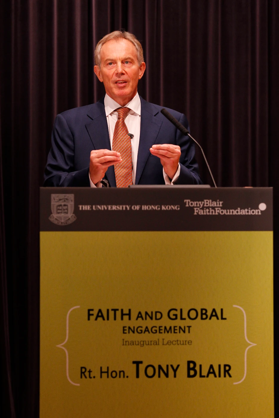 英國前首相貝理雅在港大演講探討宗教信仰與全球化對香港及區域的影響