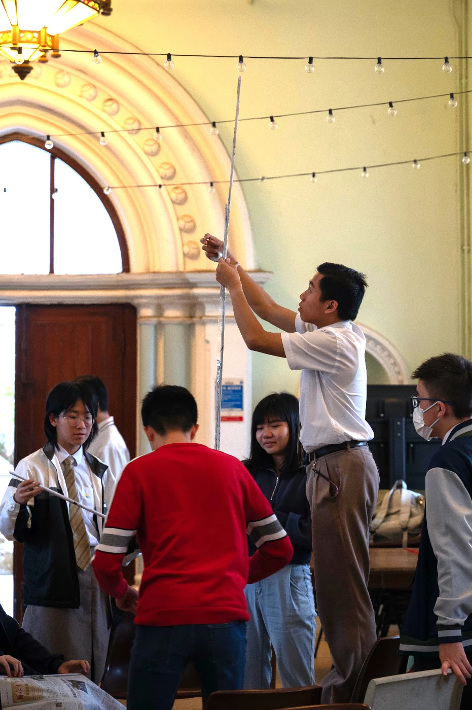 「薄」學「扶」青：港大宿生師友計劃 <br>
助南區青少年規劃未來