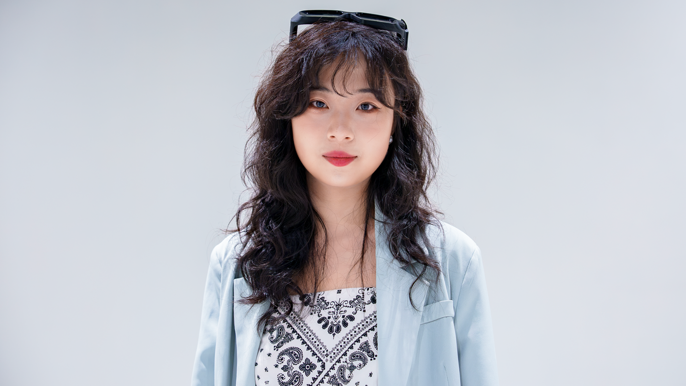  The world’s corals are under threat. HKU alumna Dr Vriko Yu has a plan – and the technology – to save them.