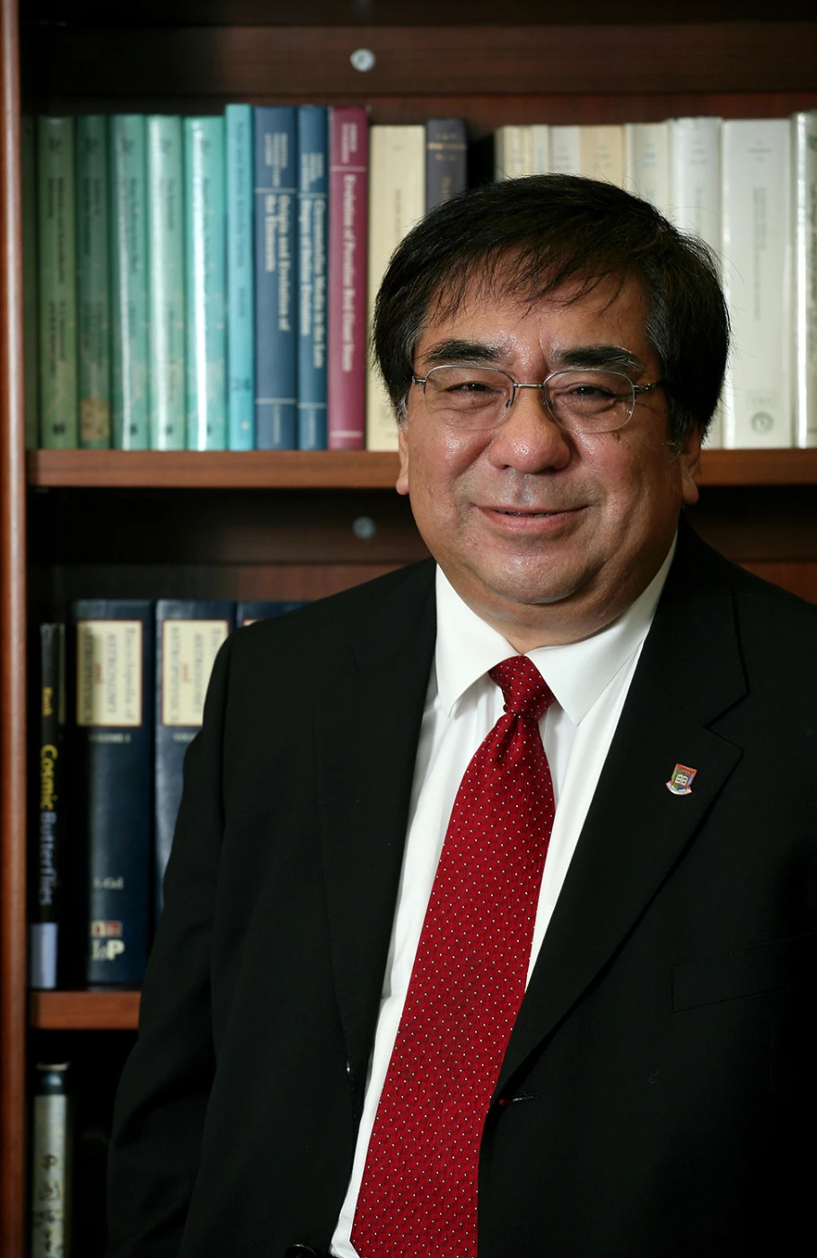 港大理學院院長郭新教授榮獲美國明尼蘇達大學頒發「傑出成就獎」