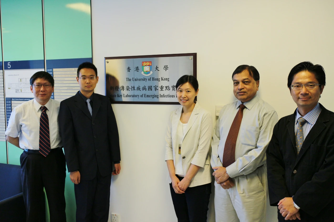 香港大學和國際研究團隊實驗證明<br>
流感病毒的群體基因多樣性與病毒致病性的關係
