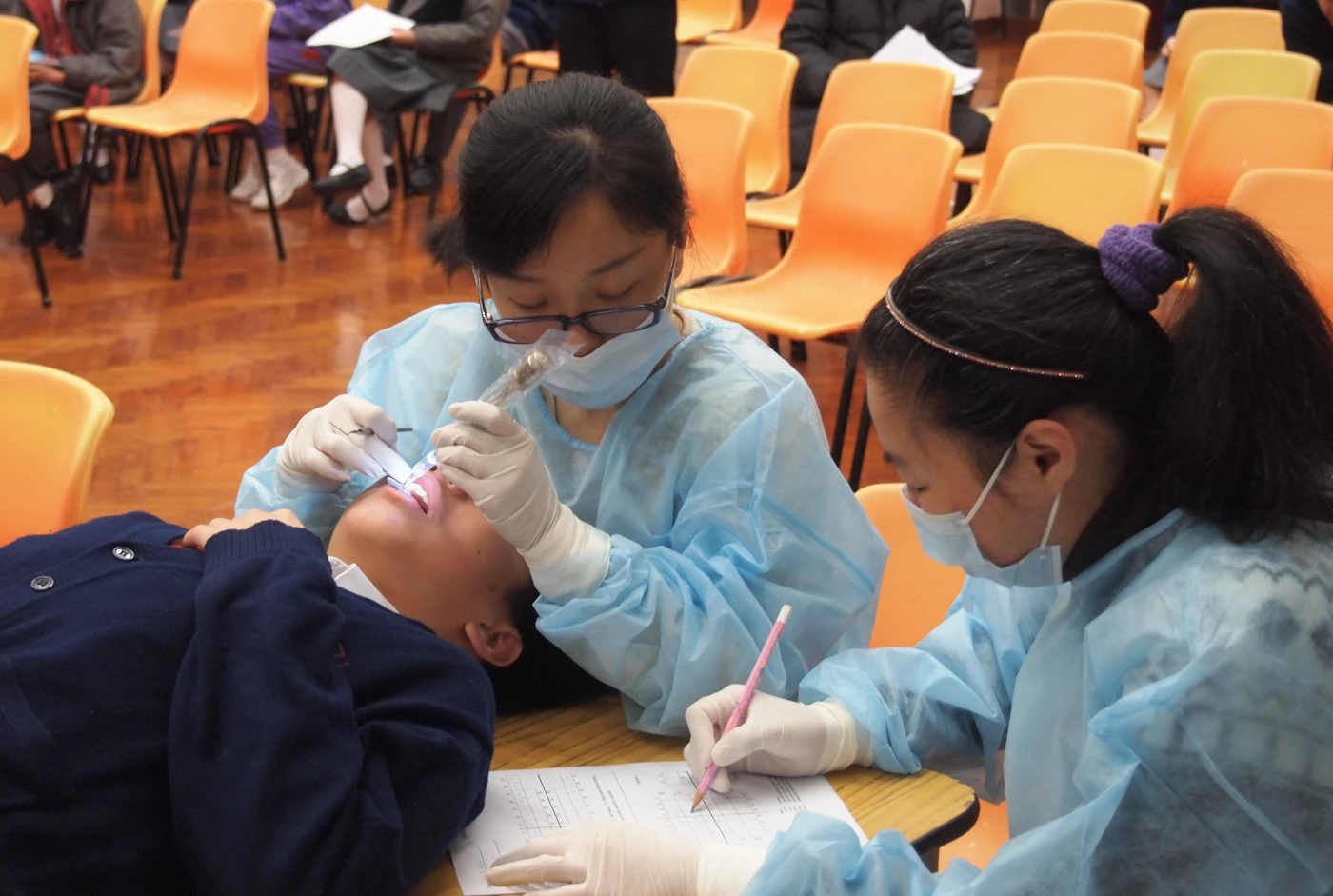 香港大學牙醫學院研究發現本港12歲兒童牙酸蝕情況普遍