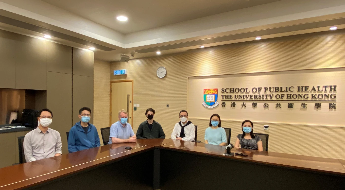 港大醫學院研究發現<br>
香港第一波和第二波新型冠狀病毒疫情主要由本地超級傳播主導<br>
香港應維持社交距離措施