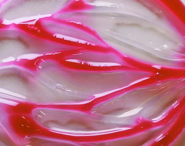 VasFluidic channels perfused with liquid inside