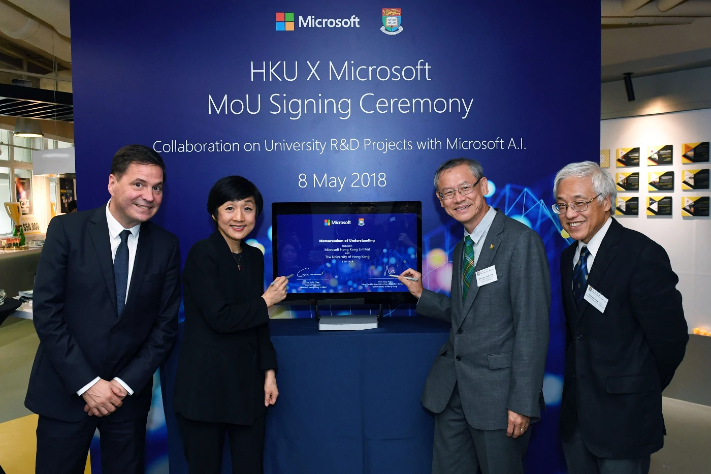 HKU and Microsoft Hong Kong join hands to embrace Artificial Intelligence in multi-disciplinary research (English only)