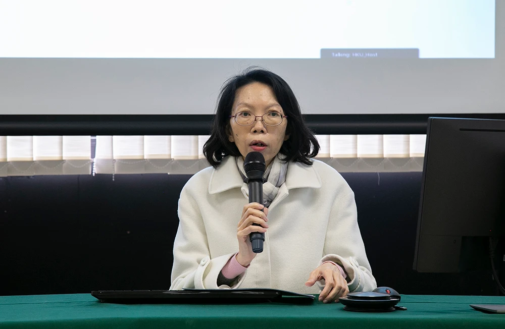 香港大學教育學院數碼素養 360（2022）研究發現 影響學生福祉與學校網上教學的關鍵因素新洞見 呼籲多方合作共建數碼新常態