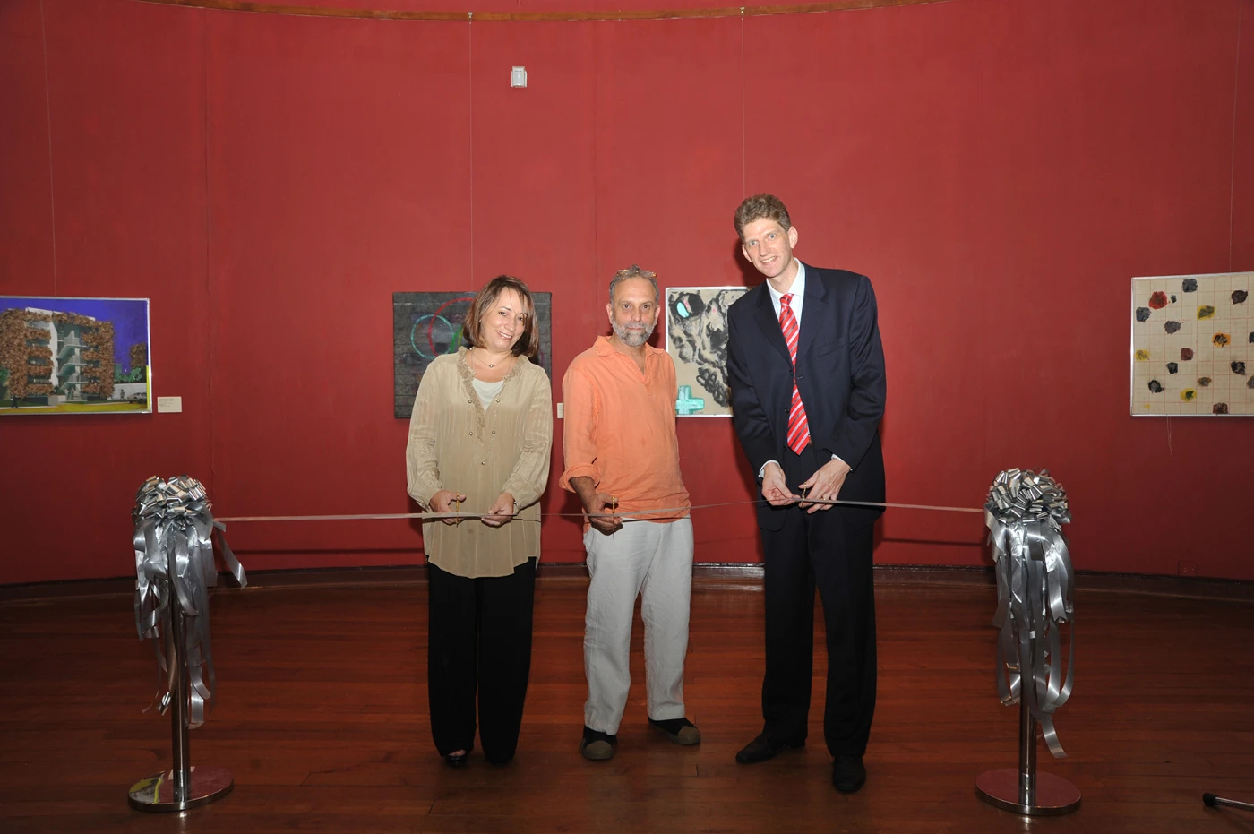 “Mexican Big Bang: Paintings by Roberto Turnbull” <br>
Famous abstract painter to exhibit first time in East Asia