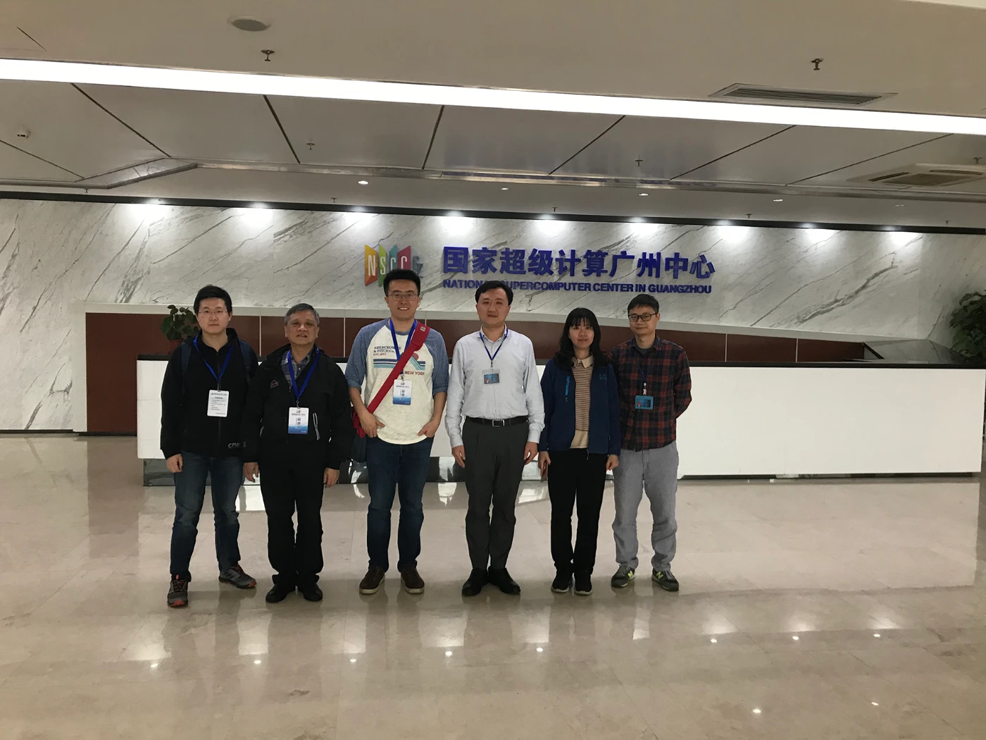 visit of Dr Meng (third from the left) from HKU Physics visiting Tianhe-2 supercomputers at the National Supercomputer Center in Guangzhou.