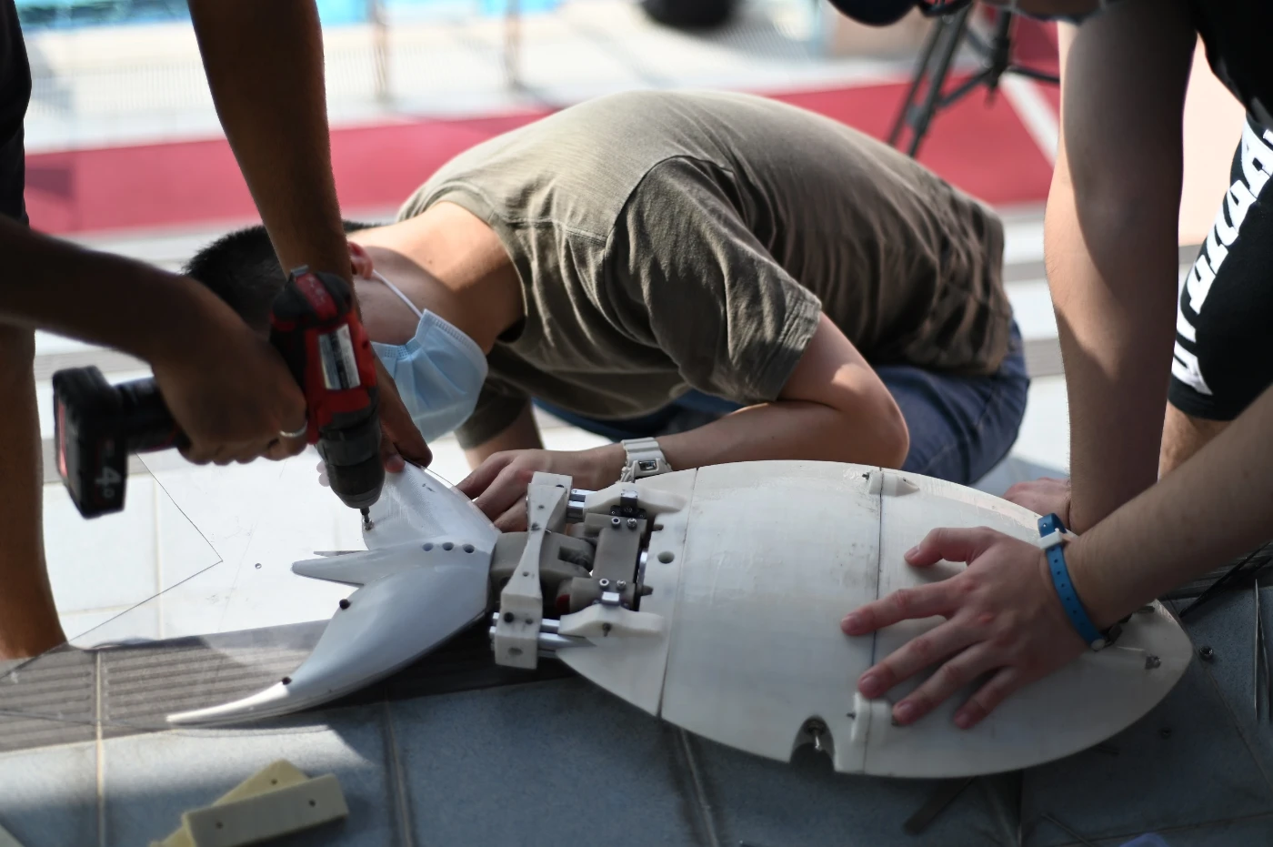 HKU Engineering student team developed robotic fish sets World Record for the second time