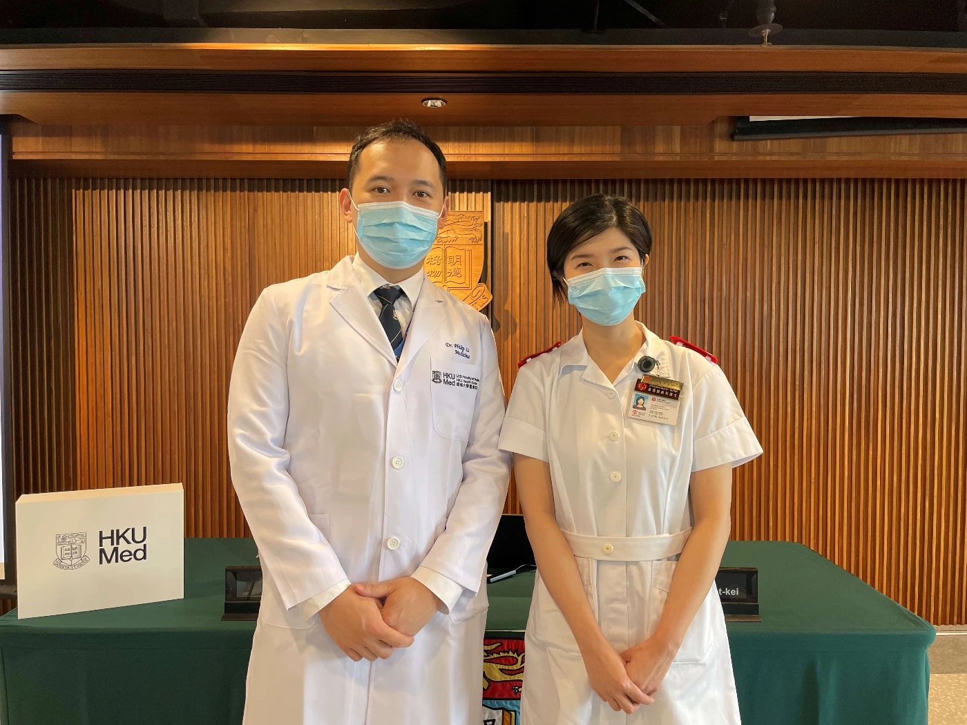 港大醫學院發現本港90%盤尼西林過敏標籤錯誤<br>
創立「香港藥物敏感去標籤計劃」 <br>
以嶄新模式進行過敏測試