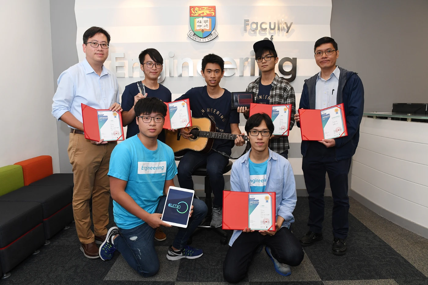 香港團隊首次在全國移動應用創新賽獲獎<br>
港大工程學院兩學生團隊贏一等和二等獎