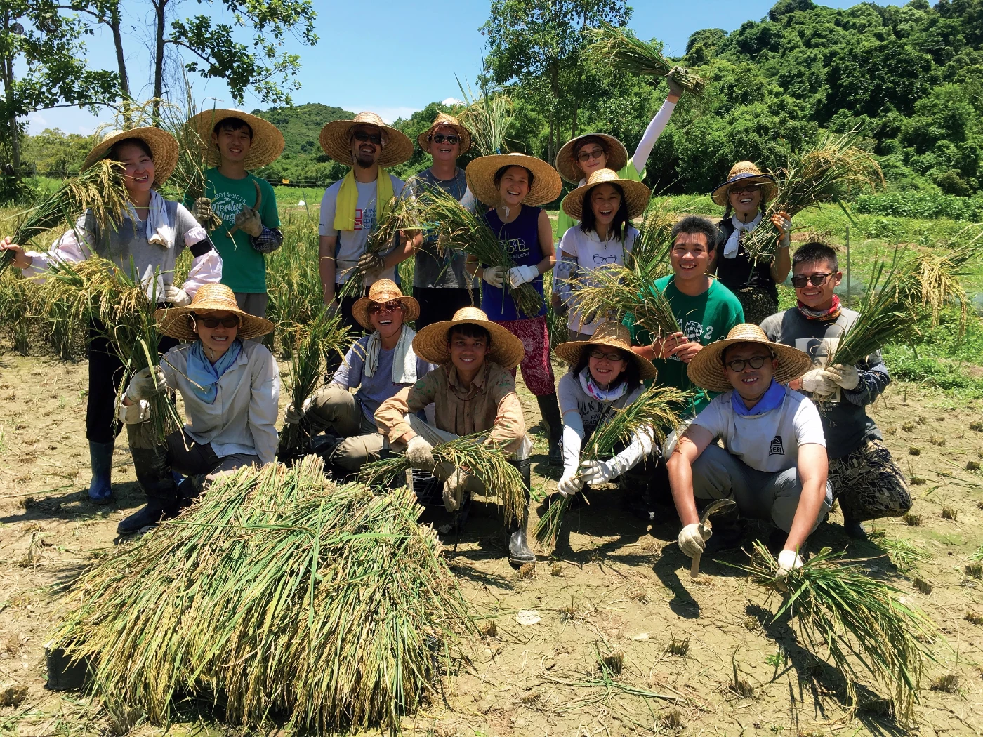 University staff, villagers, farmers, volunteers and NGO members work together to revitalise rural villages.