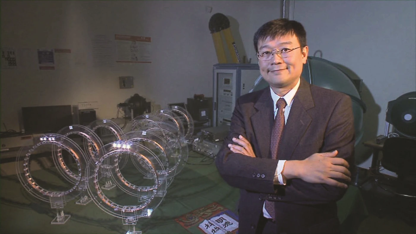 香港大學電機電子工程系許樹源教授榮獲<br>
2015年國際電機電子工程學會William E. Newell電力電子大獎