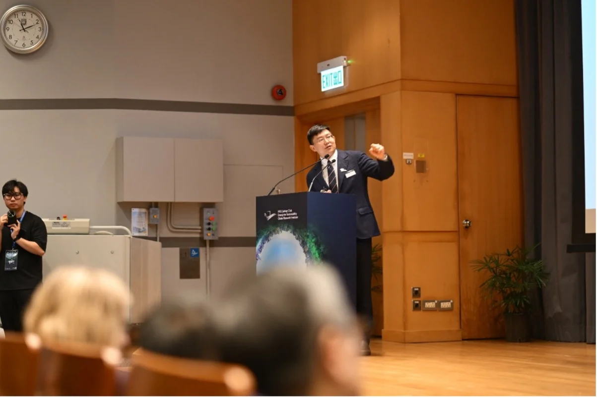 Research presentation by Professor Guojun HE, The Hong Kong Jockey Club Professor in Economics; Director, HKU Jockey Club Enterprise Sustainability Global Research Institute; Associate Director, Institute of China Economy.
