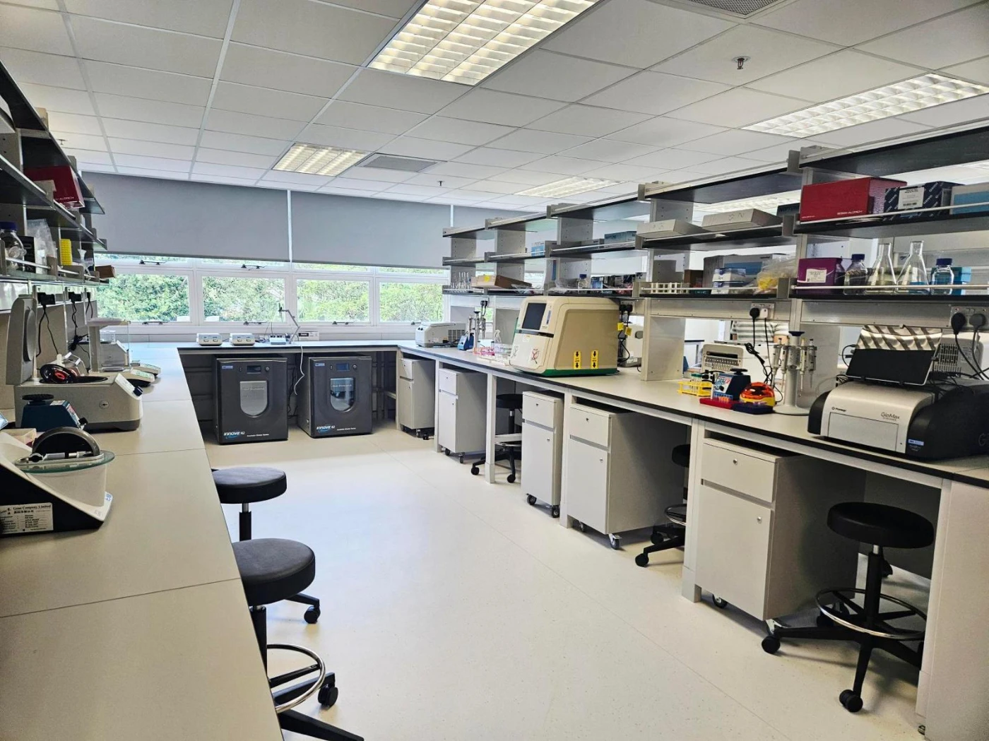 HKJCGHI laboratory features state-of-the-art facilities.