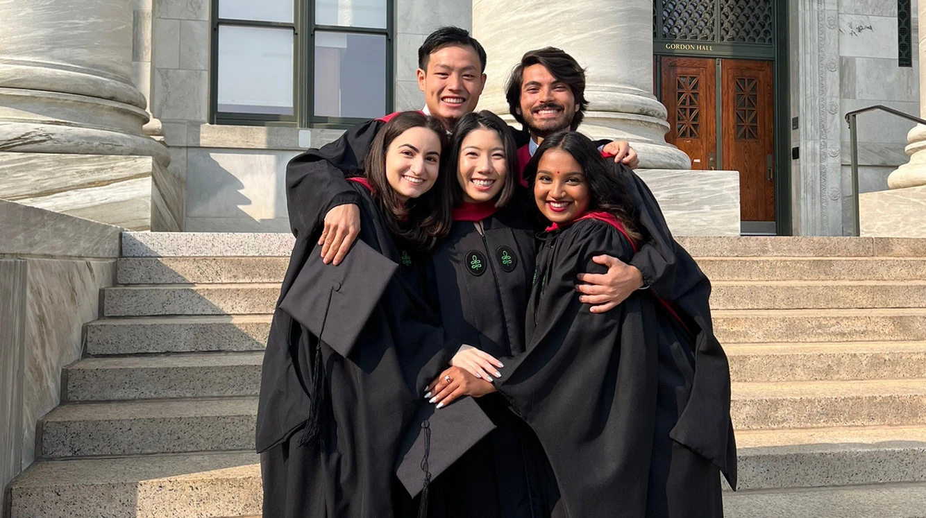 HKU Entrance Scholarships for JUPAS Students Enrichment Scholarships for Studies at Top Overseas Universities Encouraging Highflyers to Pursue Their Dreams at HKU