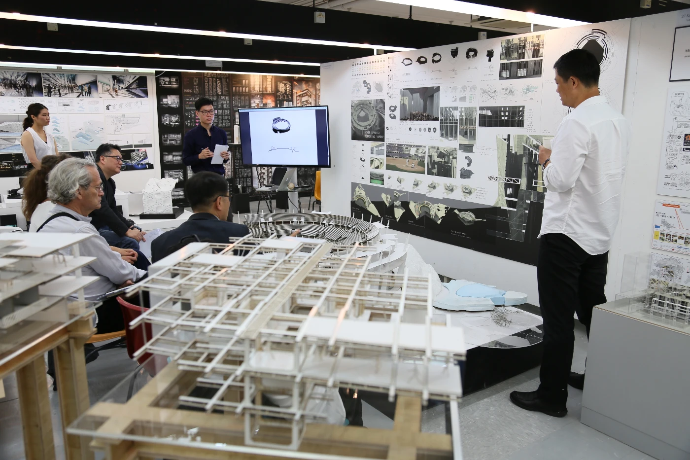 港大建築學系將舉行2013-14年度畢業作品展<br>
(6月21日至7月2日)