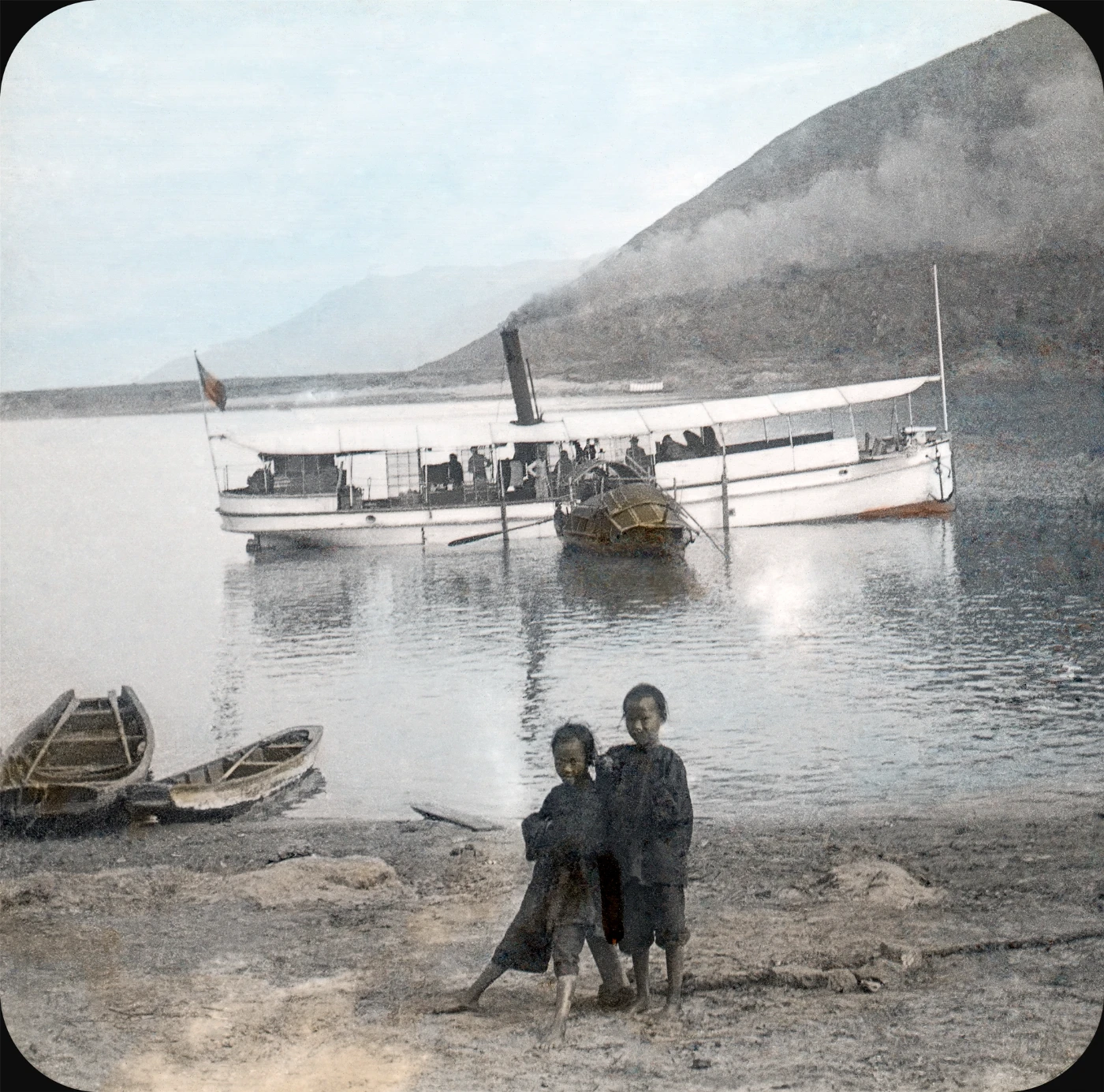 A Hungarian in the Empire of Heaven<br>
Along China’s Coast: Dezső Bozóky's Travel Photography 1908 -1909